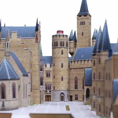 Castelo Alpino de Pedra — Blueprint Papercraft Colecionável — prévia 4